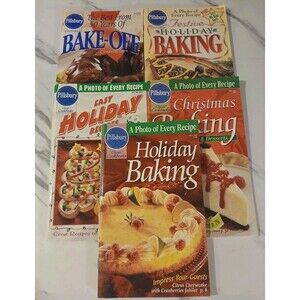 Lot of 5 Recipe Books Pillsbury Cakes Casseroles Easy Meals Holiday